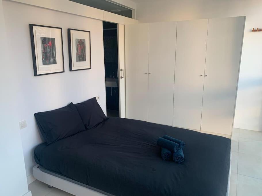 Spacious Loft / Literally At The Foot Of Alhambra Appartement Granada Buitenkant foto